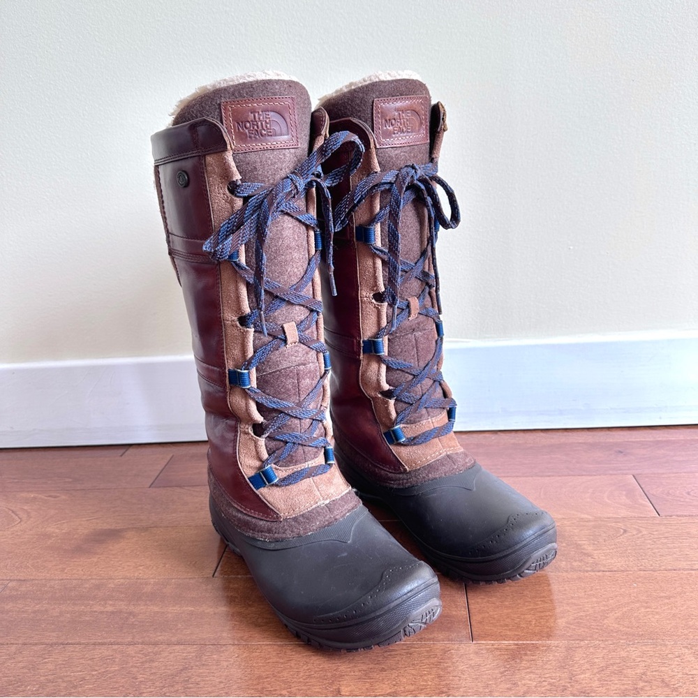 The North Face Brown Waterproof Shellista IV Tall Snow Lace-Up Boot, size 10.5